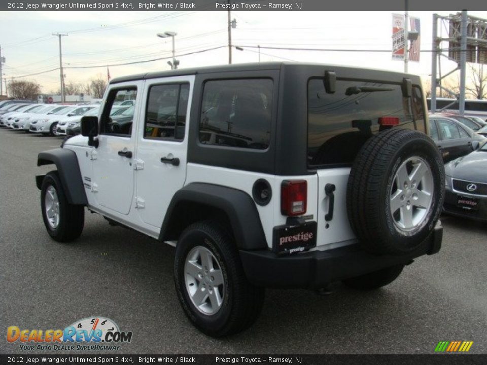 2012 Jeep Wrangler Unlimited Sport S 4x4 Bright White / Black Photo #4