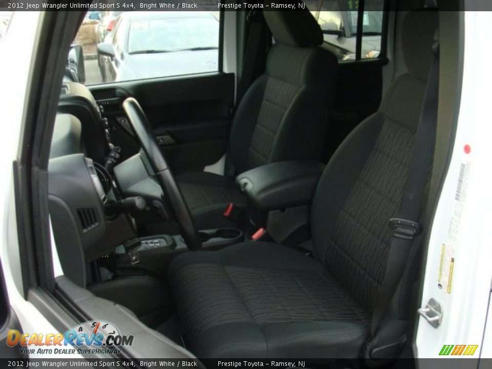 2012 Jeep Wrangler Unlimited Sport S 4x4 Bright White / Black Photo #8