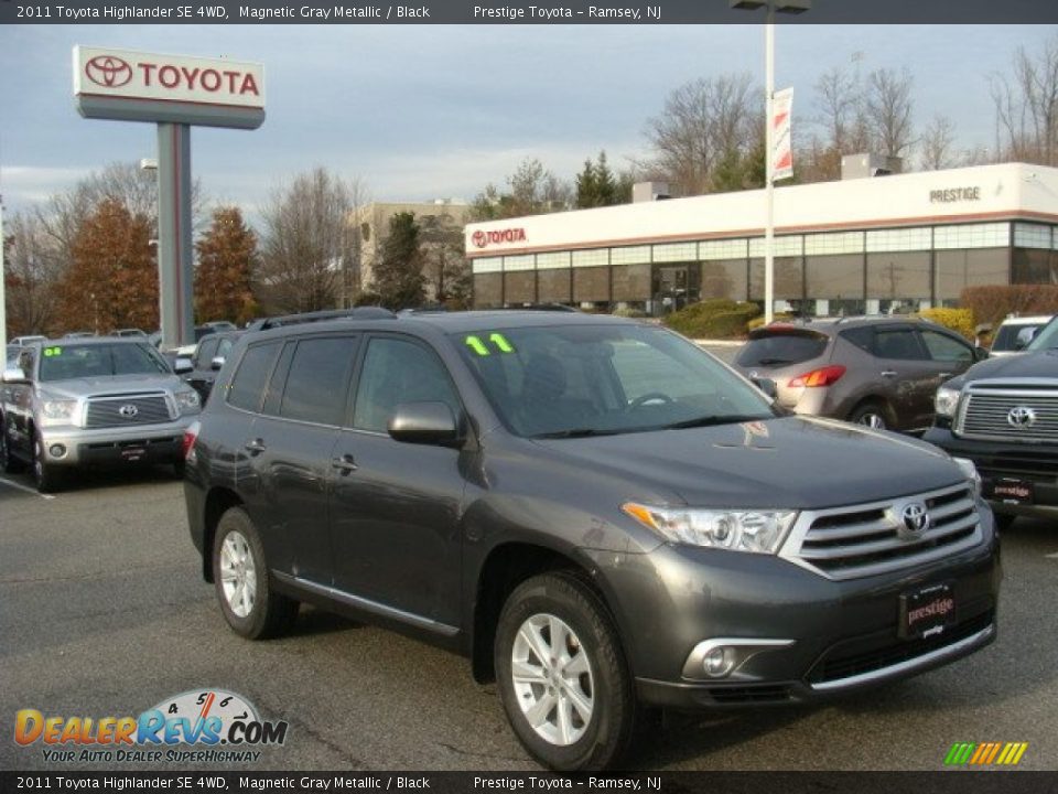 2011 Toyota Highlander SE 4WD Magnetic Gray Metallic / Black Photo #1