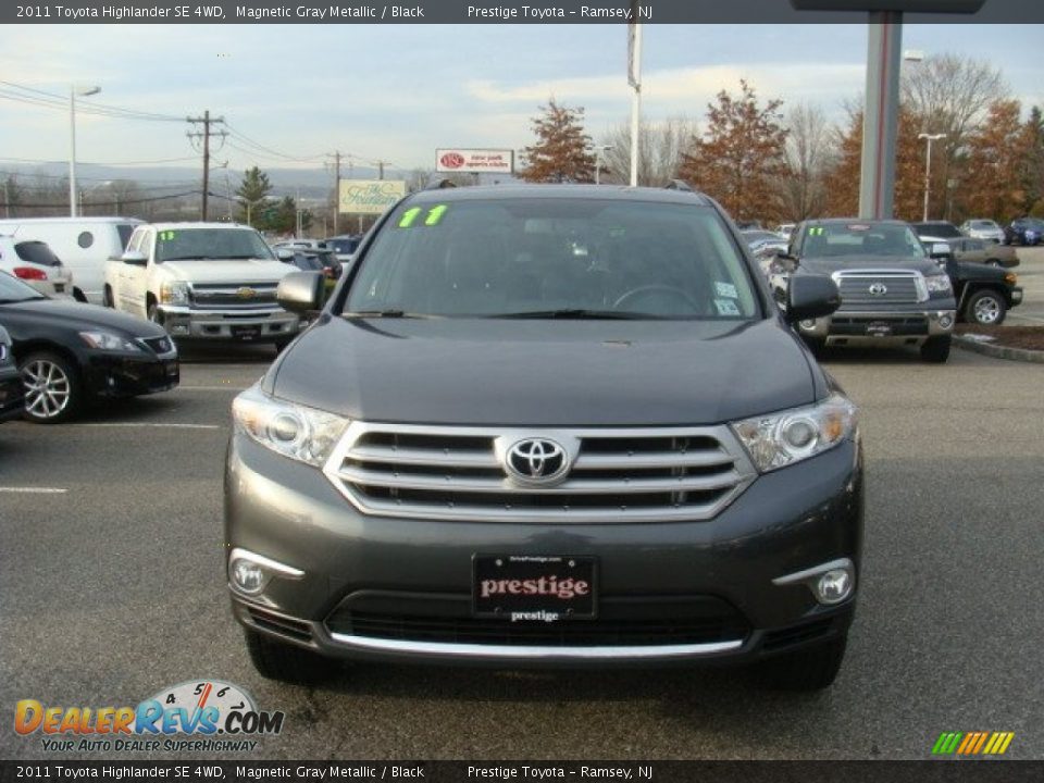 2011 Toyota Highlander SE 4WD Magnetic Gray Metallic / Black Photo #2