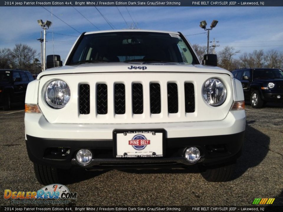 2014 Jeep Patriot Freedom Edition 4x4 Bright White / Freedom Edition Dark Slate Gray/Silver Stitching Photo #2