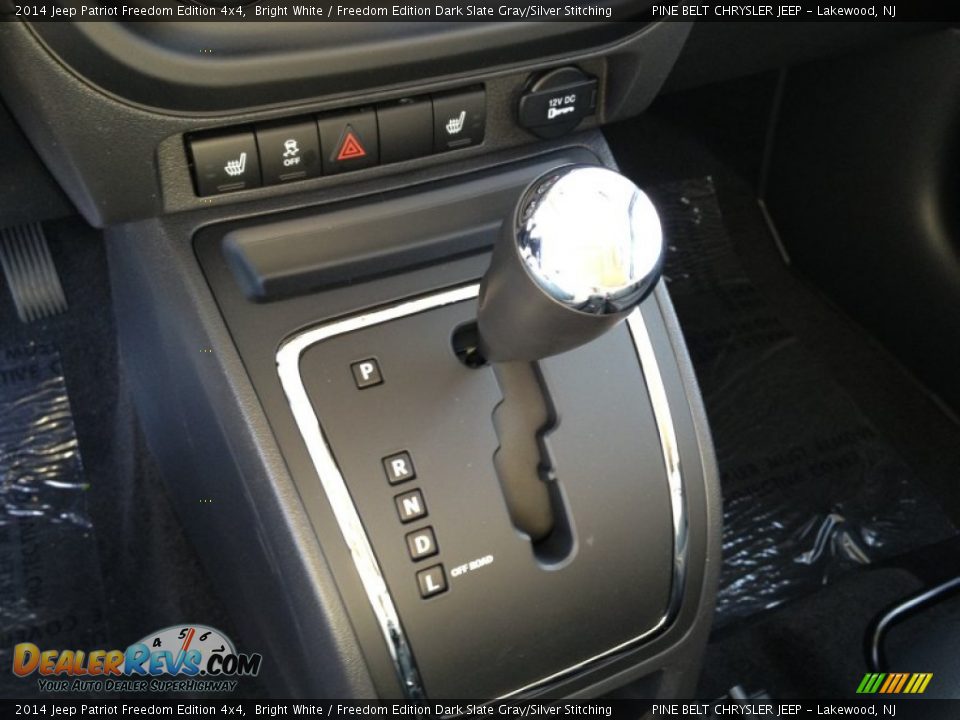 2014 Jeep Patriot Freedom Edition 4x4 Bright White / Freedom Edition Dark Slate Gray/Silver Stitching Photo #9