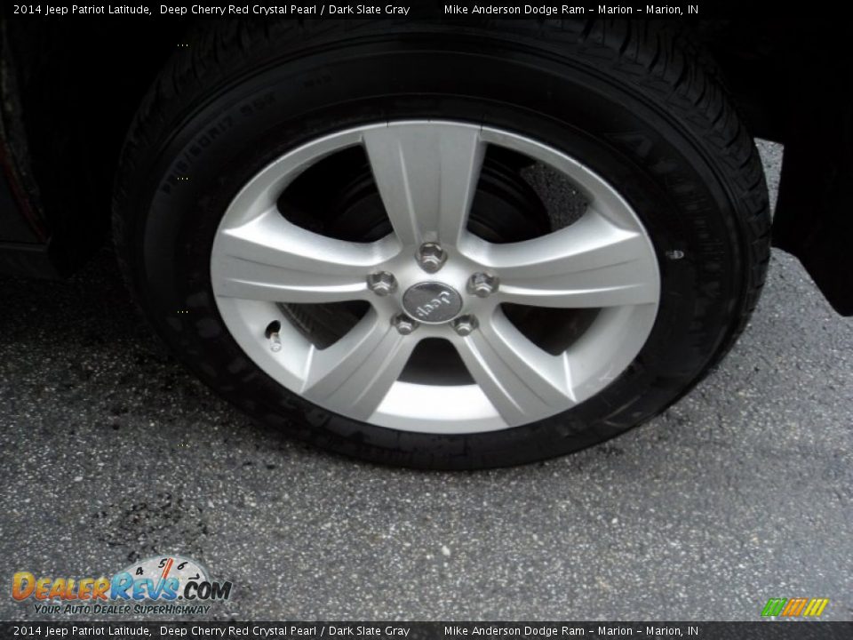 2014 Jeep Patriot Latitude Deep Cherry Red Crystal Pearl / Dark Slate Gray Photo #10
