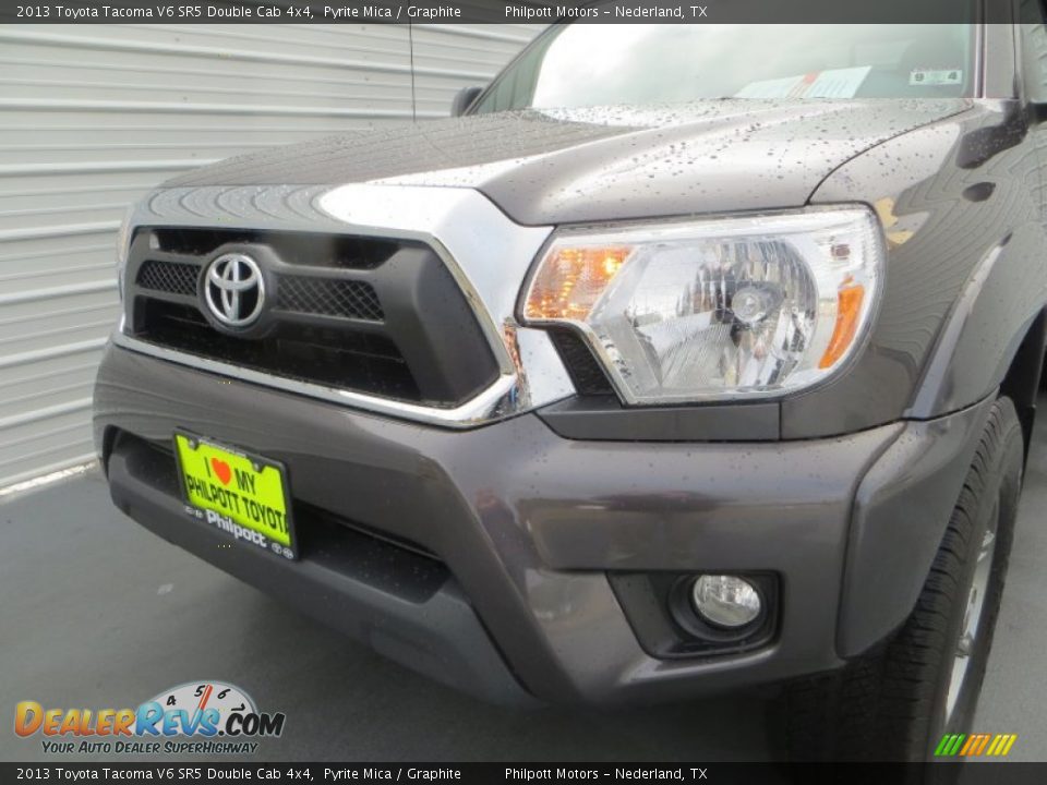 2013 Toyota Tacoma V6 SR5 Double Cab 4x4 Pyrite Mica / Graphite Photo #12