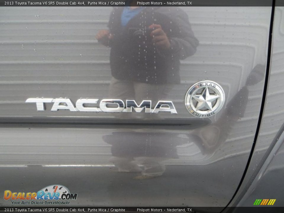 2013 Toyota Tacoma V6 SR5 Double Cab 4x4 Pyrite Mica / Graphite Photo #17