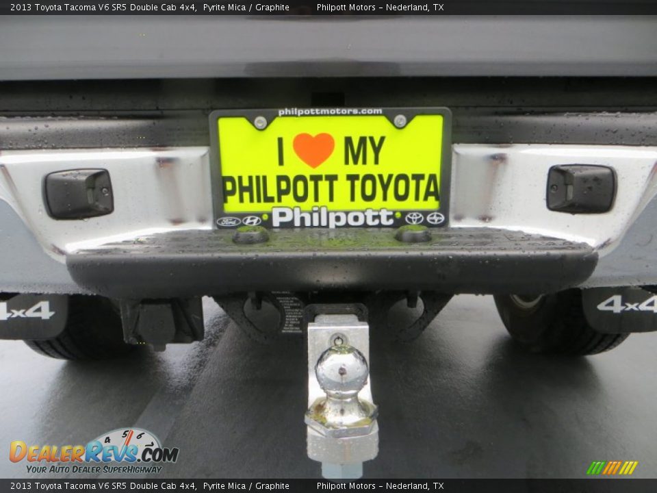 2013 Toyota Tacoma V6 SR5 Double Cab 4x4 Pyrite Mica / Graphite Photo #22