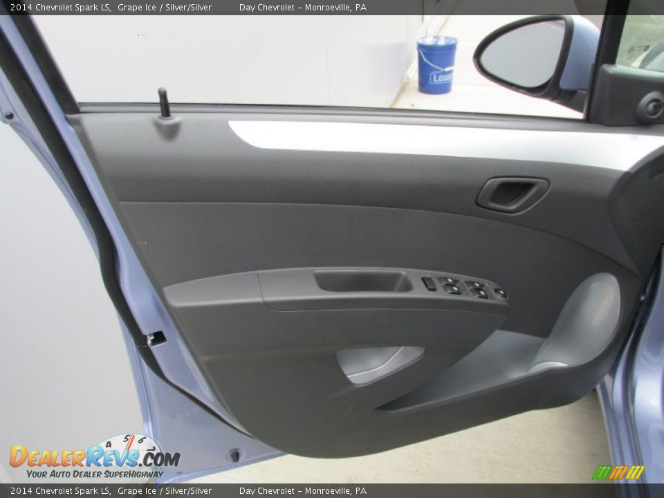 2014 Chevrolet Spark LS Grape Ice / Silver/Silver Photo #10