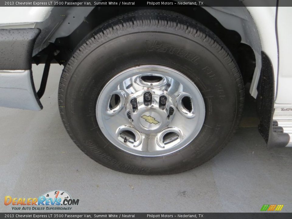 2013 Chevrolet Express LT 3500 Passenger Van Summit White / Neutral Photo #12