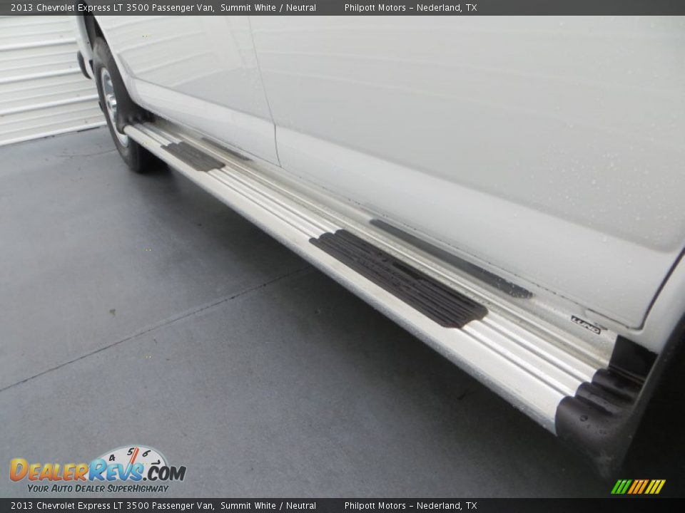 2013 Chevrolet Express LT 3500 Passenger Van Summit White / Neutral Photo #16