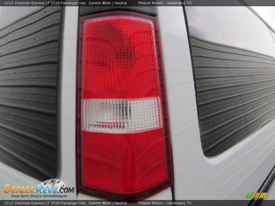 2013 Chevrolet Express LT 3500 Passenger Van Summit White / Neutral Photo #18