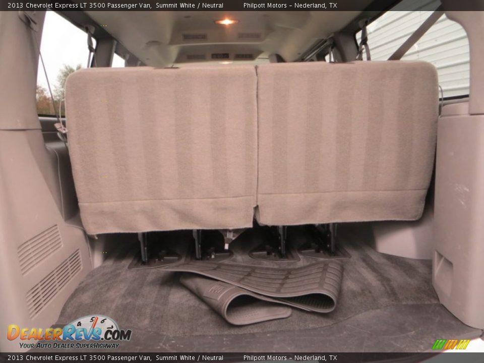 2013 Chevrolet Express LT 3500 Passenger Van Summit White / Neutral Photo #30