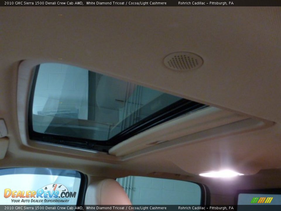 2010 GMC Sierra 1500 Denali Crew Cab AWD White Diamond Tricoat / Cocoa/Light Cashmere Photo #7