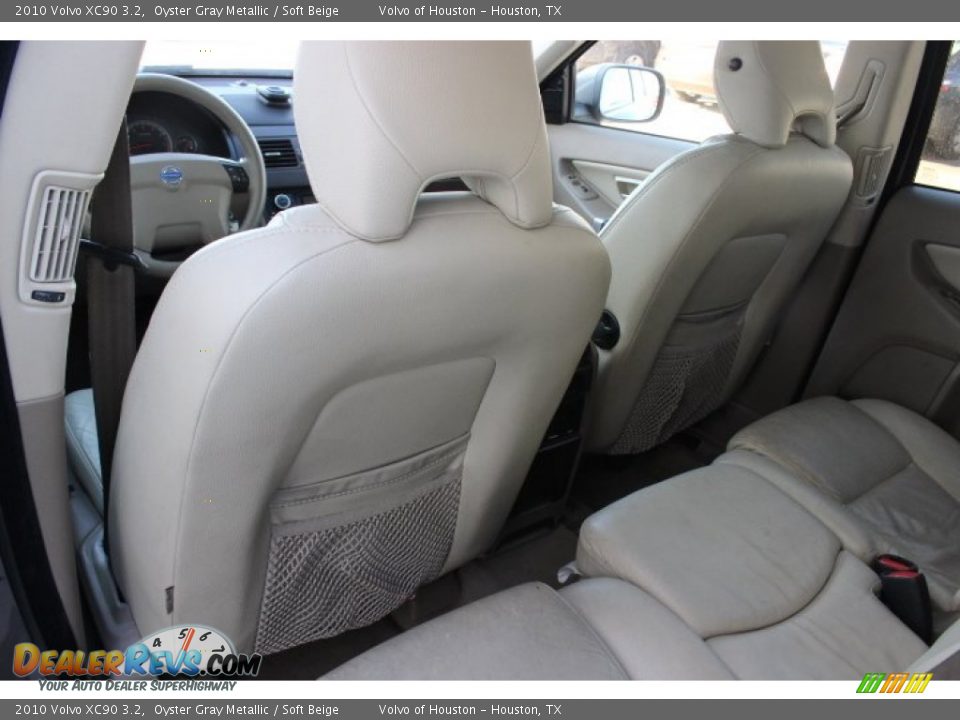 2010 Volvo XC90 3.2 Oyster Gray Metallic / Soft Beige Photo #16