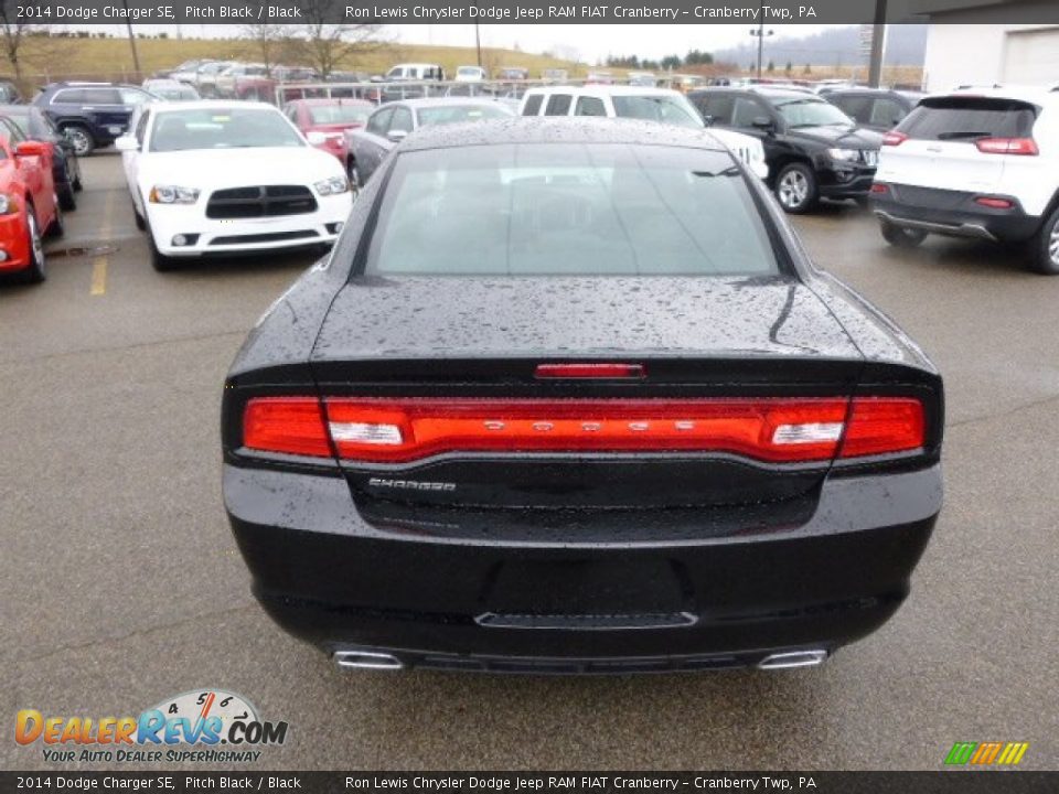 2014 Dodge Charger SE Pitch Black / Black Photo #7