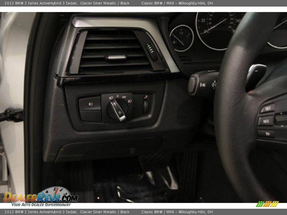 2013 BMW 3 Series ActiveHybrid 3 Sedan Glacier Silver Metallic / Black Photo #8