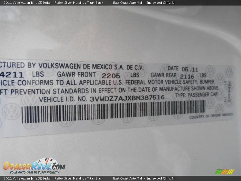 2011 Volkswagen Jetta SE Sedan Reflex Silver Metallic / Titan Black Photo #18