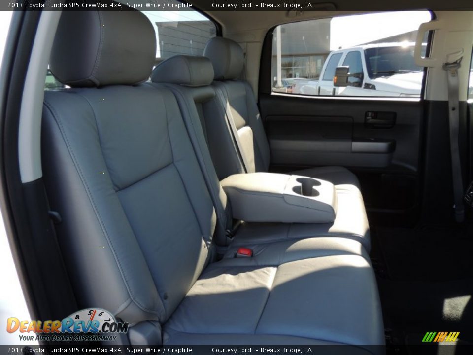 2013 Toyota Tundra SR5 CrewMax 4x4 Super White / Graphite Photo #8