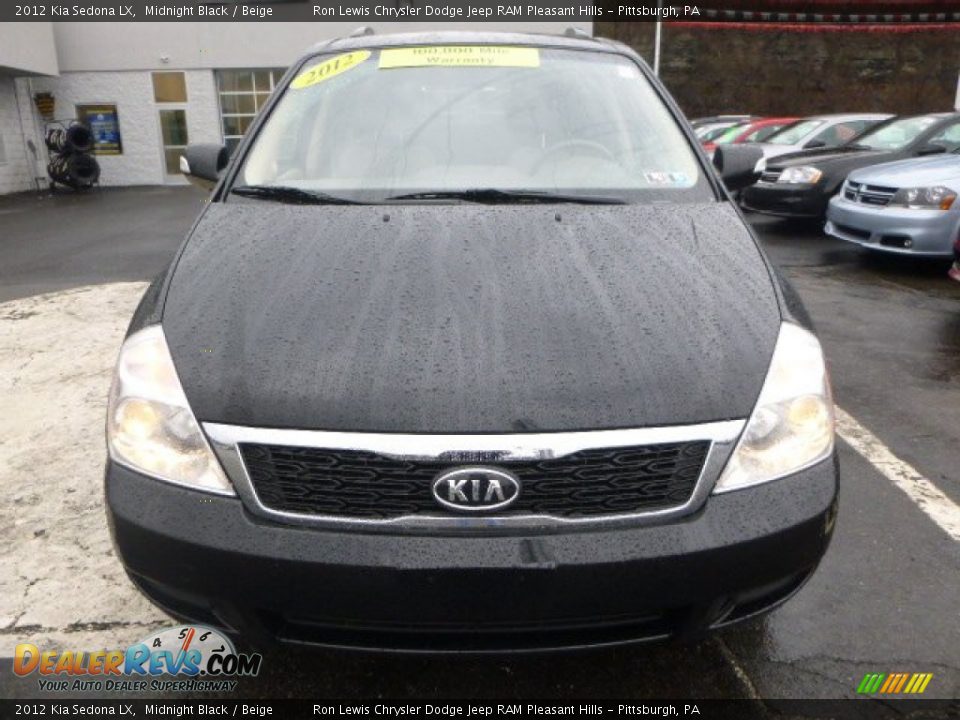 2012 Kia Sedona LX Midnight Black / Beige Photo #8