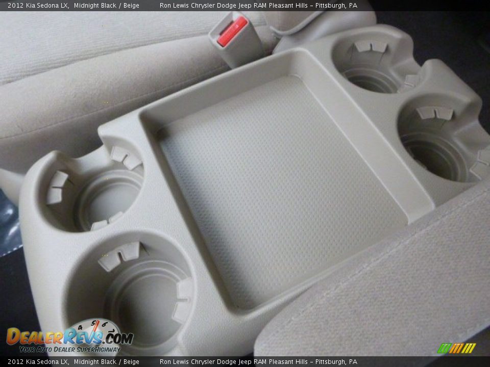 2012 Kia Sedona LX Midnight Black / Beige Photo #16