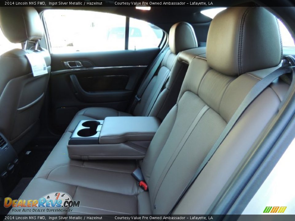 Rear Seat of 2014 Lincoln MKS FWD Photo #7