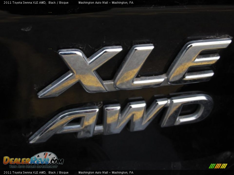 2011 Toyota Sienna XLE AWD Black / Bisque Photo #7