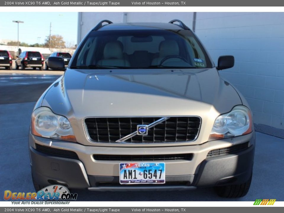 2004 Volvo XC90 T6 AWD Ash Gold Metallic / Taupe/Light Taupe Photo #2