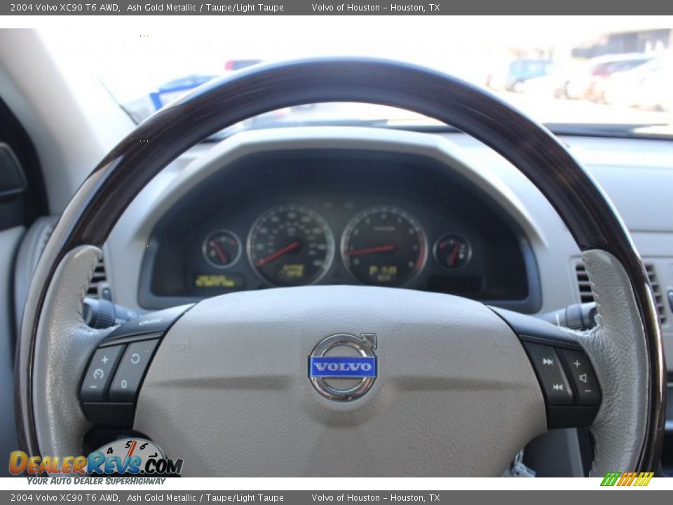 2004 Volvo XC90 T6 AWD Ash Gold Metallic / Taupe/Light Taupe Photo #16