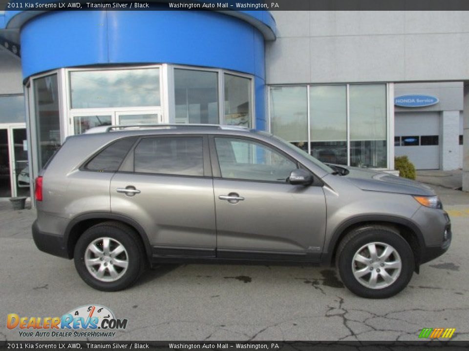 2011 Kia Sorento LX AWD Titanium Silver / Black Photo #2