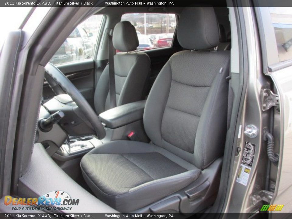 2011 Kia Sorento LX AWD Titanium Silver / Black Photo #10