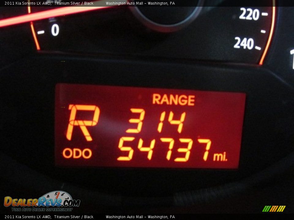 2011 Kia Sorento LX AWD Titanium Silver / Black Photo #20