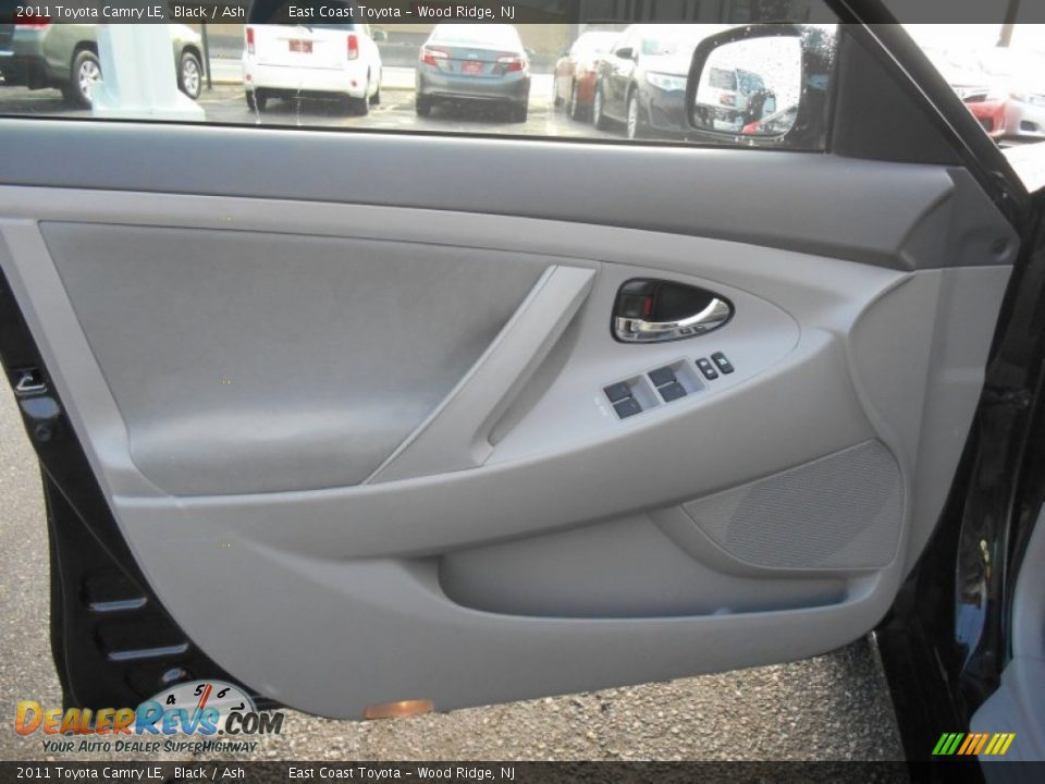 2011 Toyota Camry LE Black / Ash Photo #6