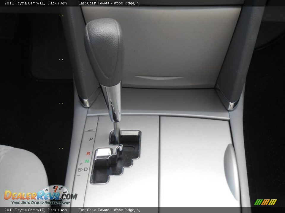 2011 Toyota Camry LE Black / Ash Photo #12