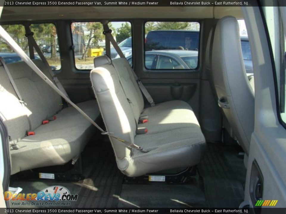 2013 Chevrolet Express 3500 Extended Passenger Van Summit White / Medium Pewter Photo #12