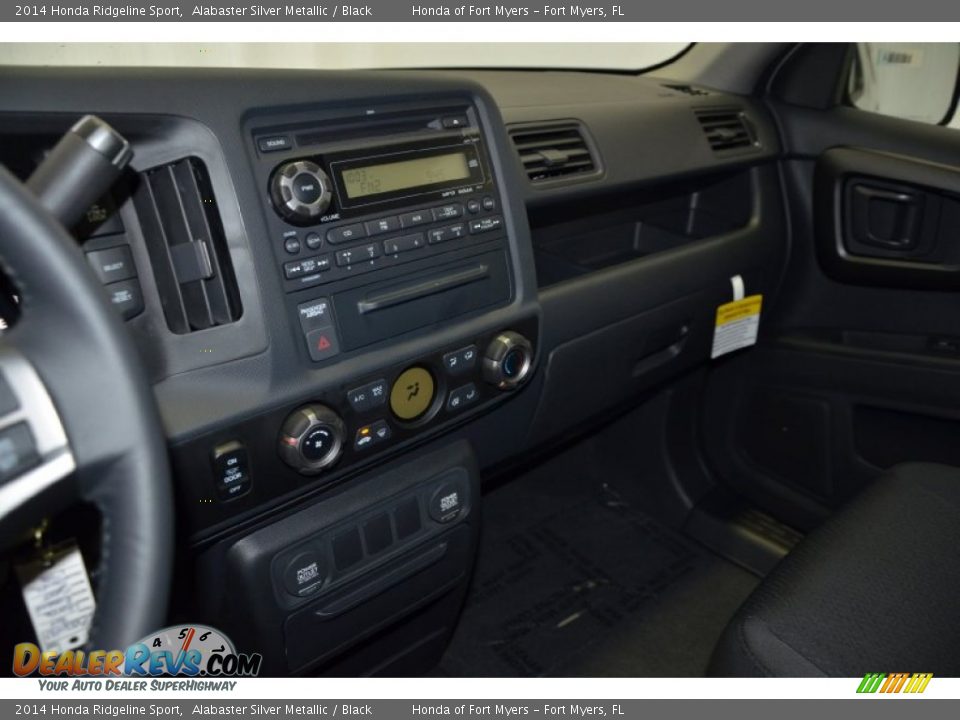 2014 Honda Ridgeline Sport Alabaster Silver Metallic / Black Photo #13