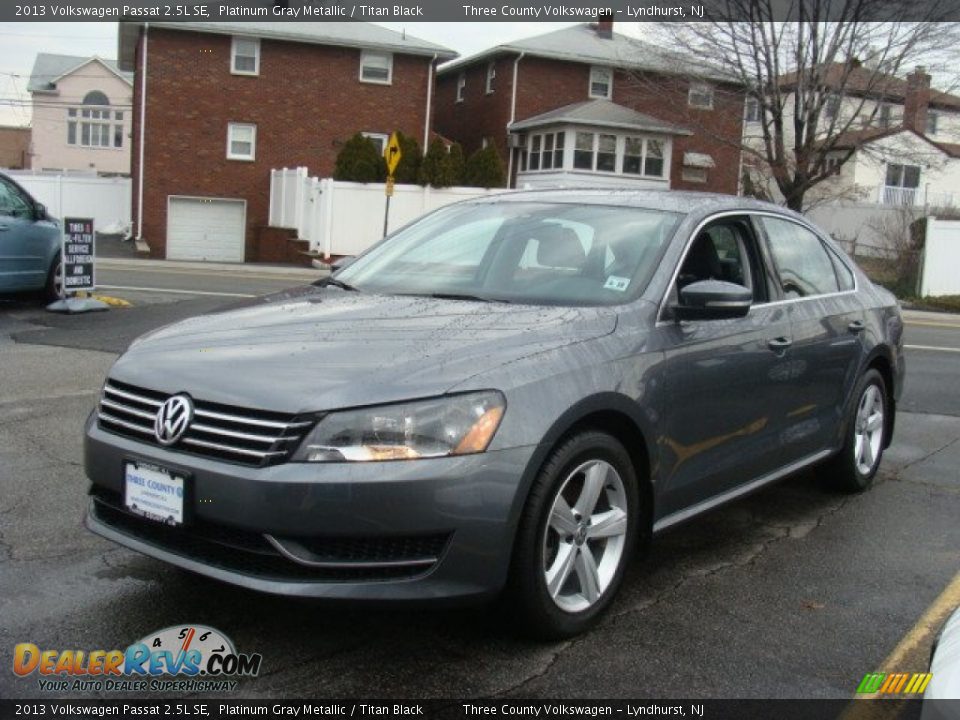2013 Volkswagen Passat 2.5L SE Platinum Gray Metallic / Titan Black Photo #3
