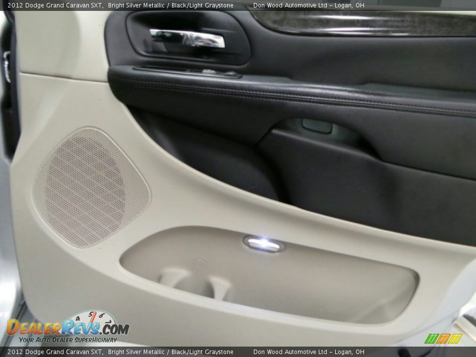 2012 Dodge Grand Caravan SXT Bright Silver Metallic / Black/Light Graystone Photo #18