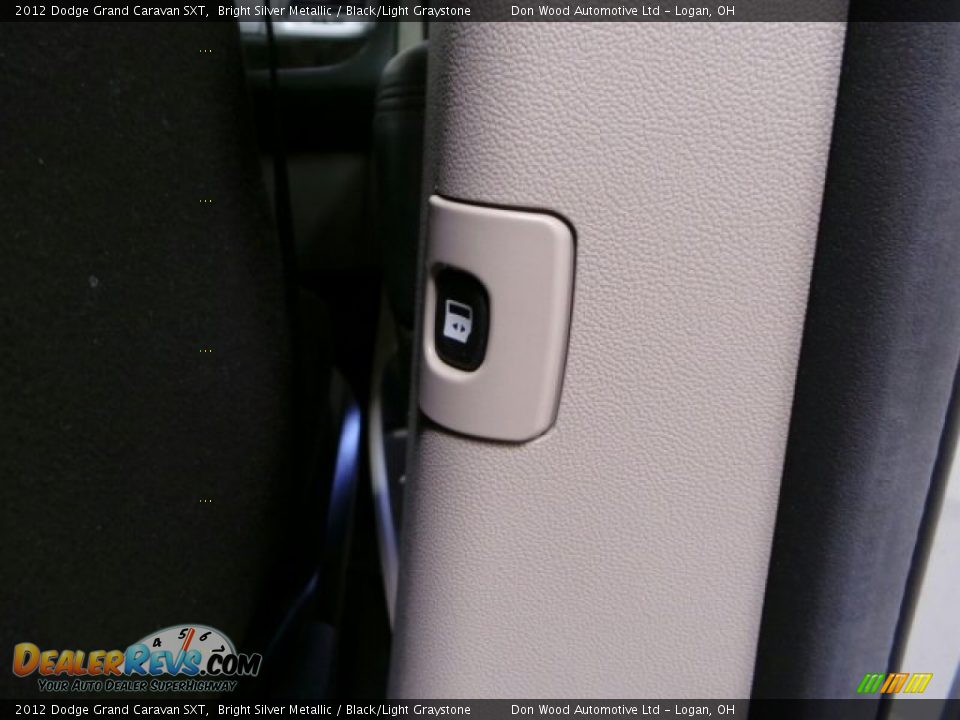 2012 Dodge Grand Caravan SXT Bright Silver Metallic / Black/Light Graystone Photo #19
