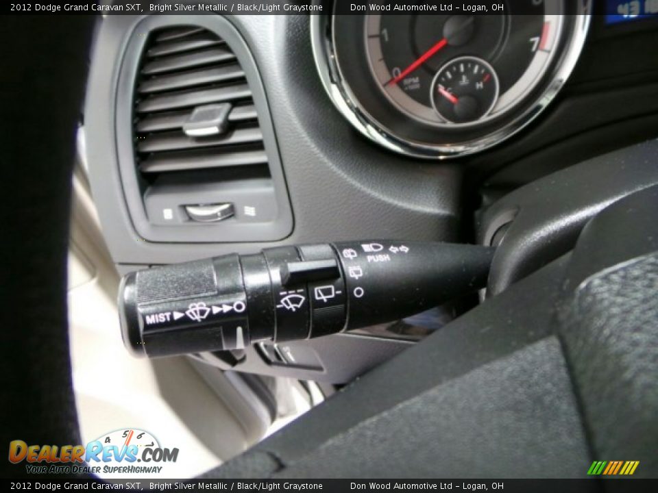 2012 Dodge Grand Caravan SXT Bright Silver Metallic / Black/Light Graystone Photo #25