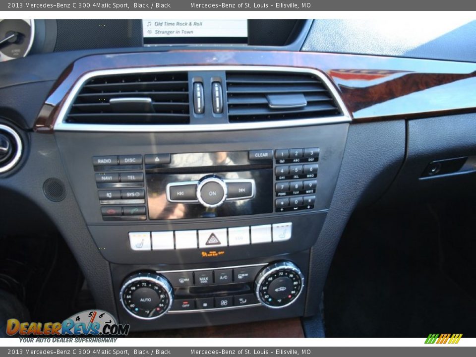 2013 Mercedes-Benz C 300 4Matic Sport Black / Black Photo #17