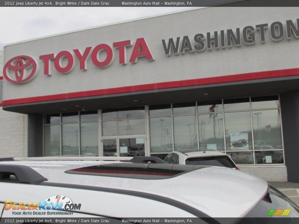 2012 Jeep Liberty Jet 4x4 Bright White / Dark Slate Gray Photo #4