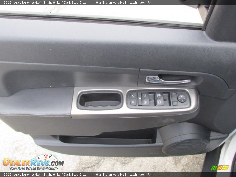 2012 Jeep Liberty Jet 4x4 Bright White / Dark Slate Gray Photo #11