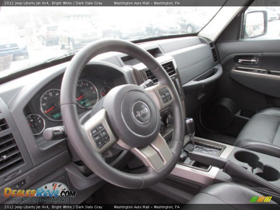 2012 Jeep Liberty Jet 4x4 Bright White / Dark Slate Gray Photo #12
