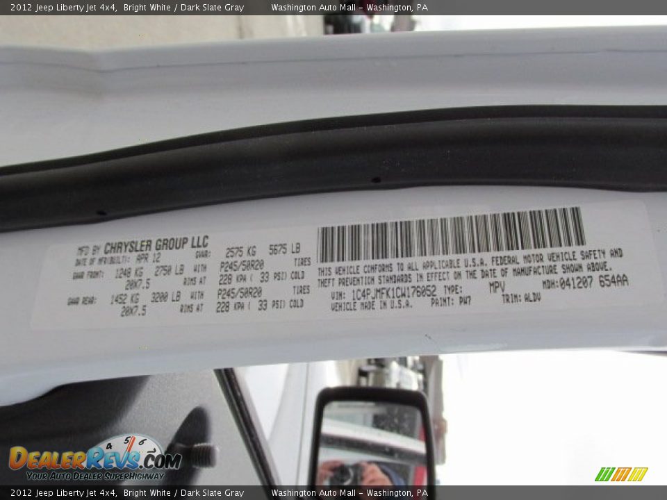2012 Jeep Liberty Jet 4x4 Bright White / Dark Slate Gray Photo #19