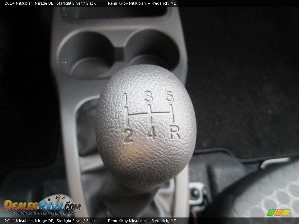 2014 Mitsubishi Mirage DE Shifter Photo #21
