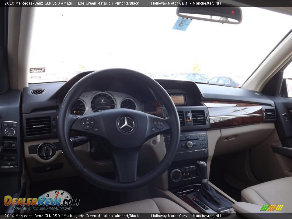 2010 Mercedes-Benz GLK 350 4Matic Jade Green Metallic / Almond/Black Photo #7