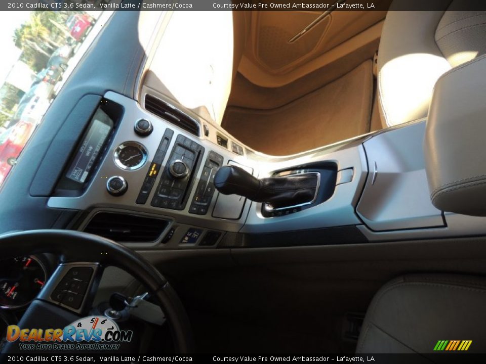 2010 Cadillac CTS 3.6 Sedan Vanilla Latte / Cashmere/Cocoa Photo #20