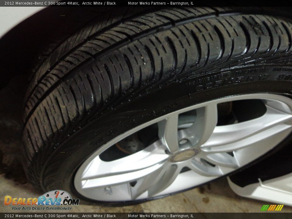 2012 Mercedes-Benz C 300 Sport 4Matic Arctic White / Black Photo #17