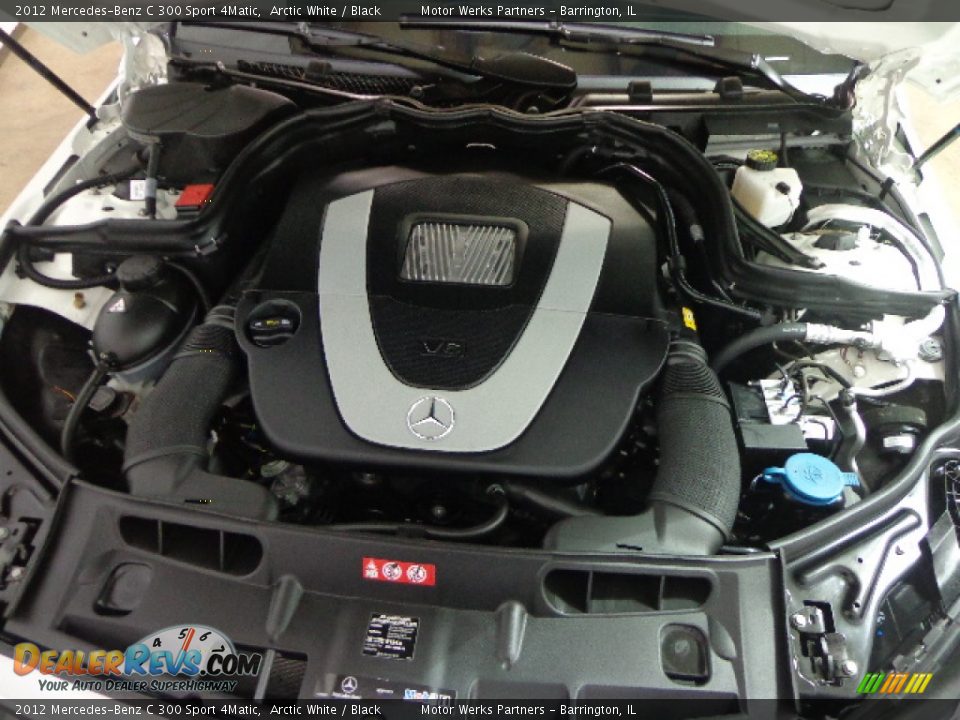 2012 Mercedes-Benz C 300 Sport 4Matic Arctic White / Black Photo #20