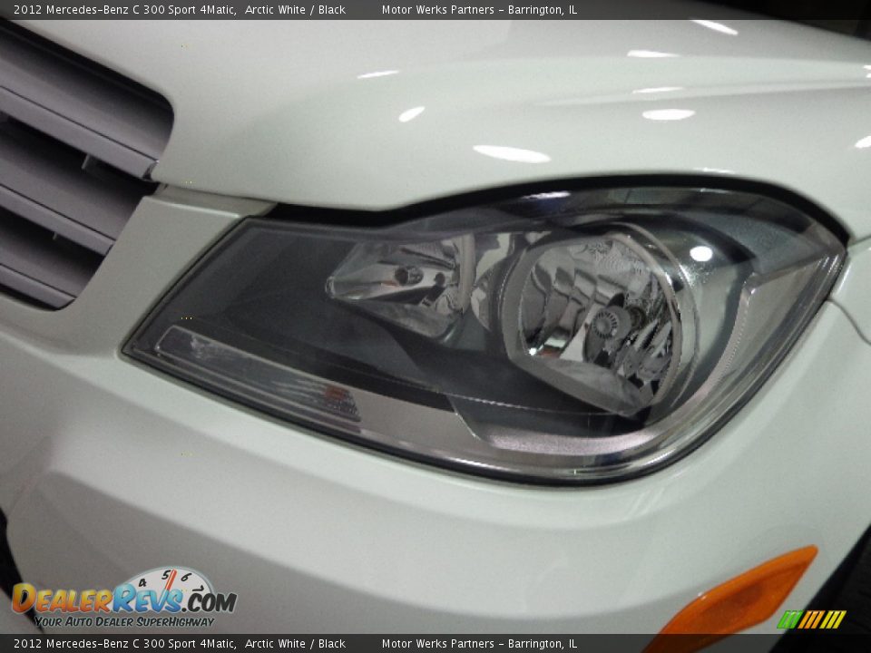 2012 Mercedes-Benz C 300 Sport 4Matic Arctic White / Black Photo #22