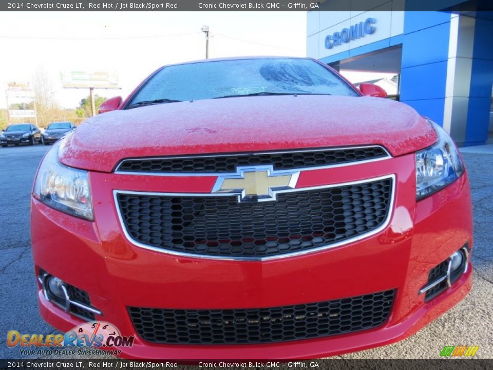 2014 Chevrolet Cruze LT Red Hot / Jet Black/Sport Red Photo #2